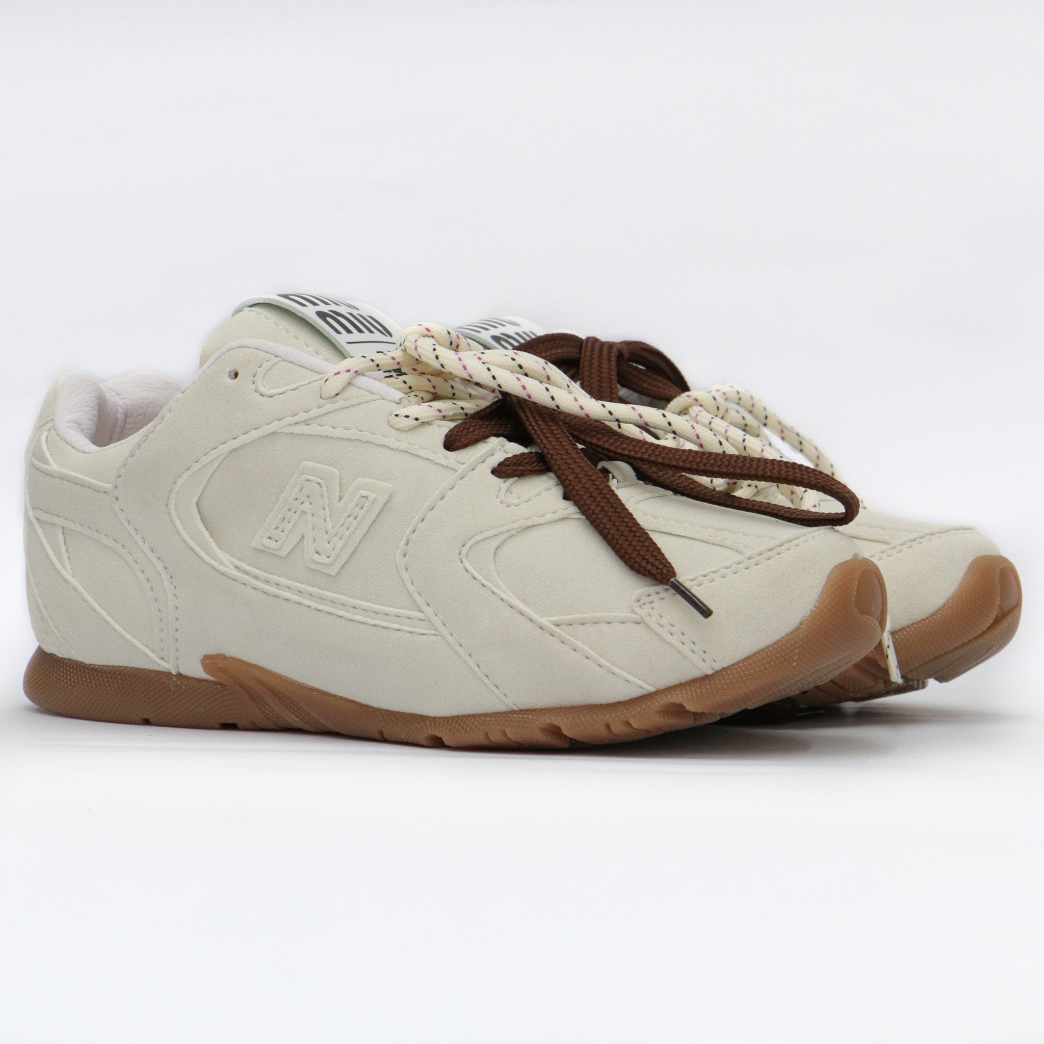 New Balanace Miu Miu