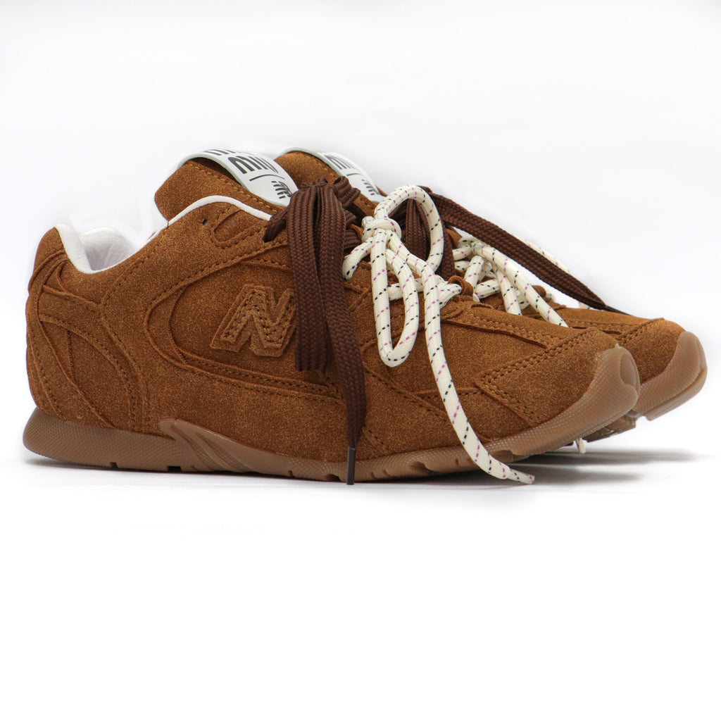 New Balanace Miu Miu