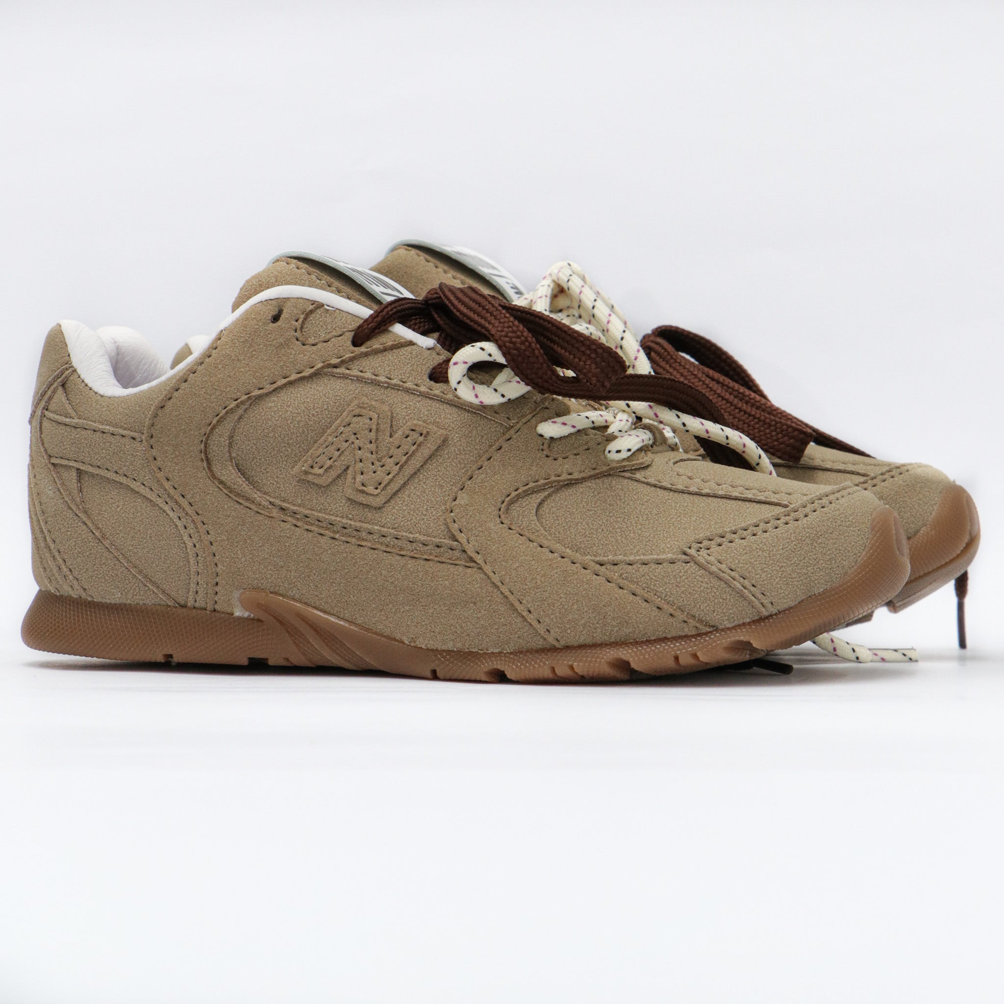 New Balanace Miu Miu