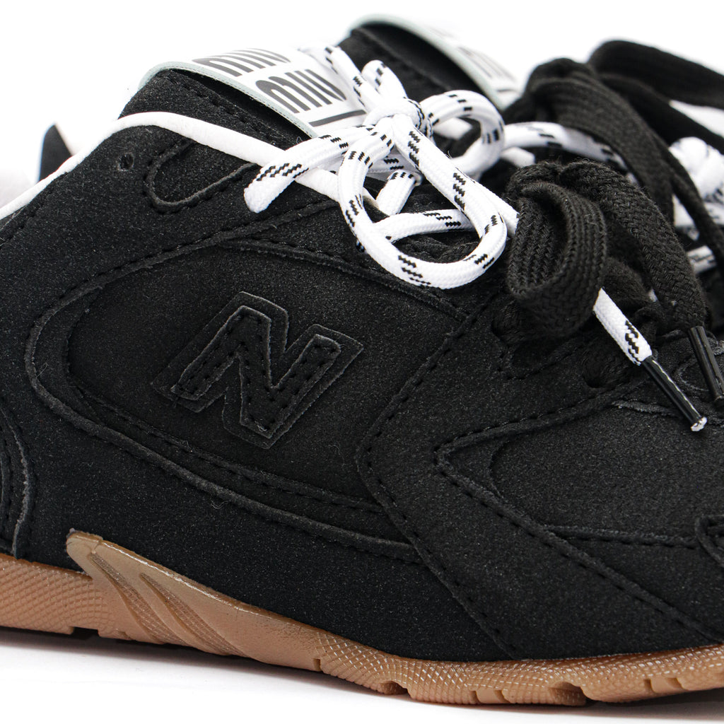 New Balanace Miu Miu